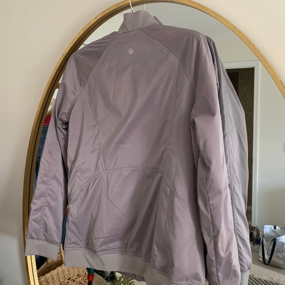 Lululemon reverser-able jacket - Picture 4 of 5